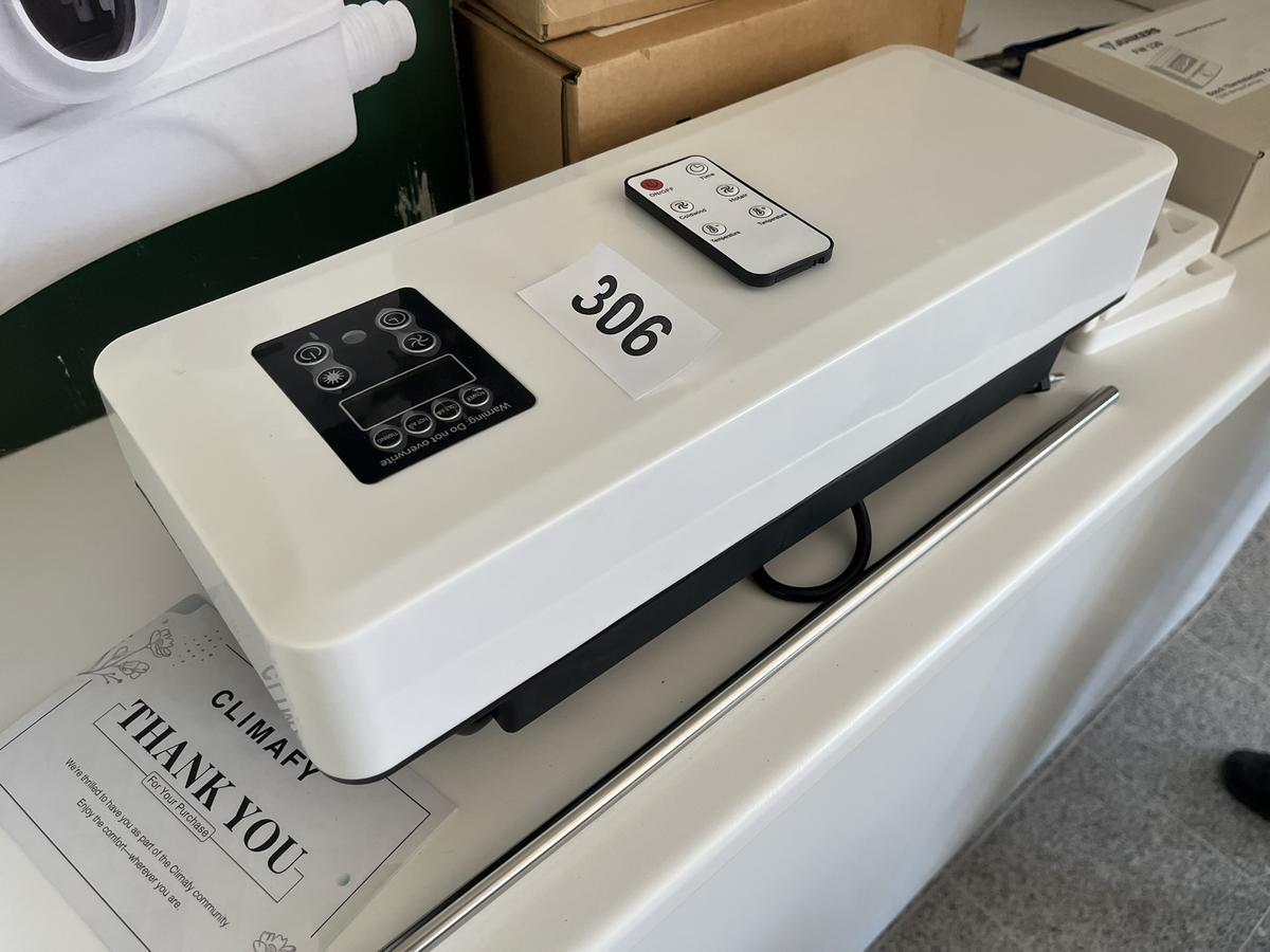 Heizl&uuml;fter f&uuml;r Wand- und Standmontage mit Fernbedienung 1500 W?d=2026-05-21 01:22:46