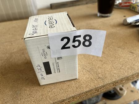 2 Stk. Schnellkupplungen für Ausdehnungsfäß AbsperrverschraubungTyp EVENES 2 Stk. Schnellkupplungen für Ausdehnungsfäß AbsperrverschraubungTyp EVENES