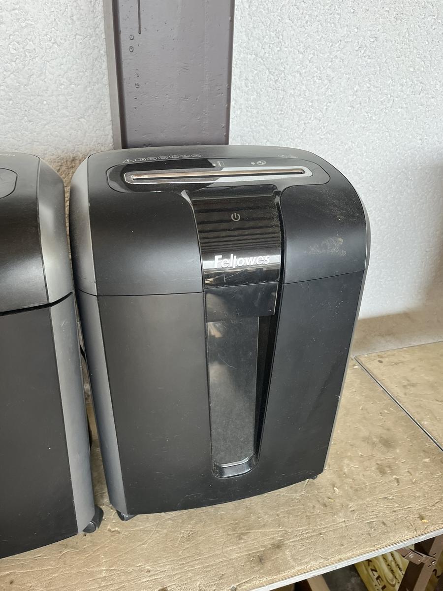 FELLOWES Aktenvernichter