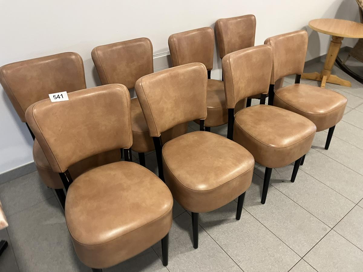 8 Stk. St&uuml;hle gepolstert mit Kunstlederbezug