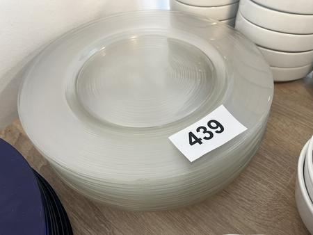 ca. 11 Stk. Glasteller DM 31 cm