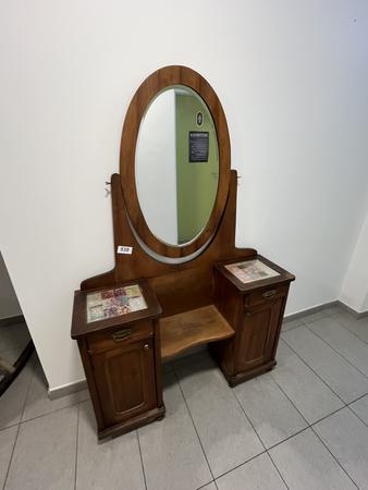 Antike Anrichte mit Spiegel ca. 115 x 35 x 180 cm