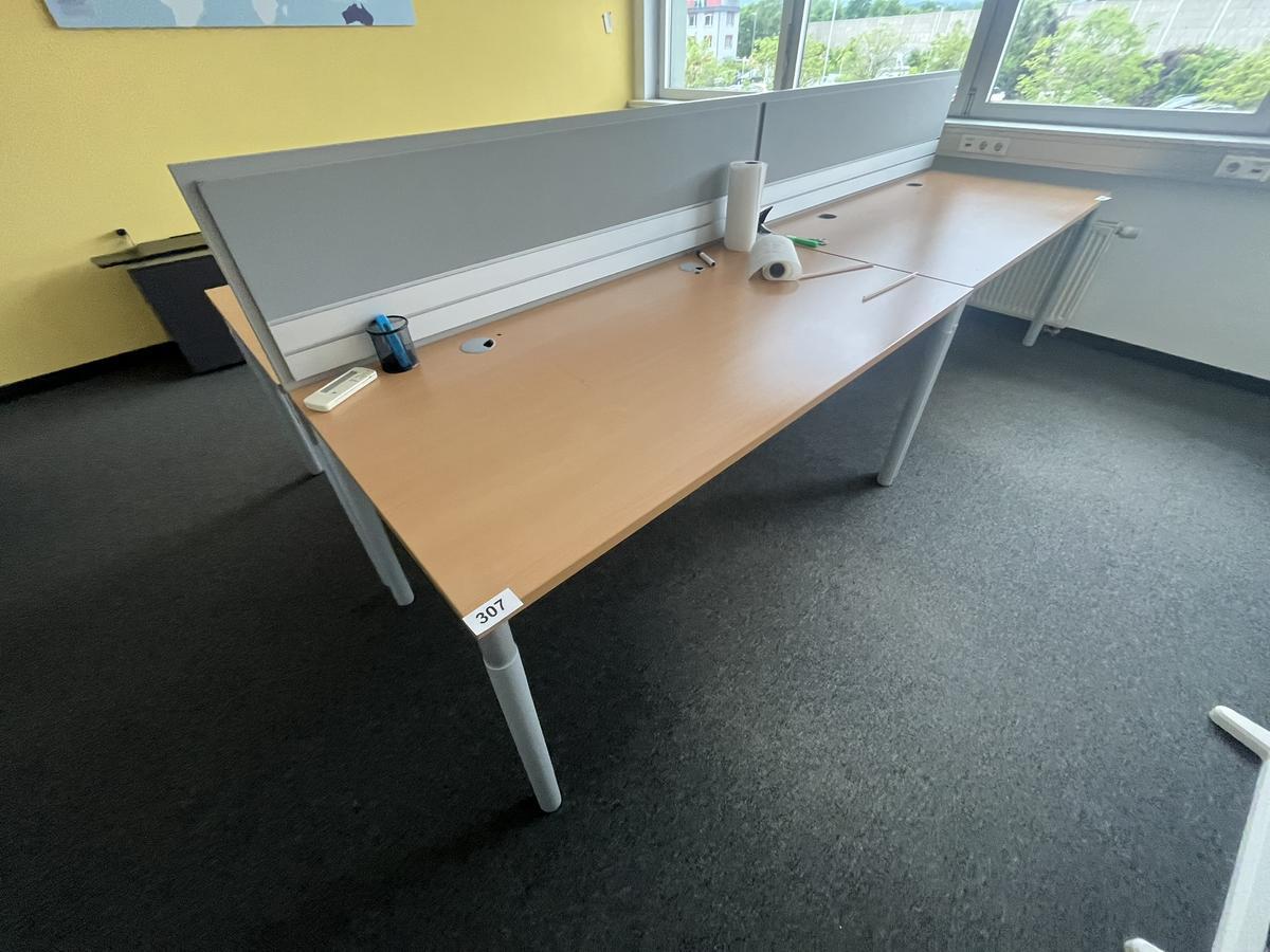 HALI Schreibtisch ohne R&uuml;ckwand 160 x 80 cm?d=2026-05-28 13:43:44