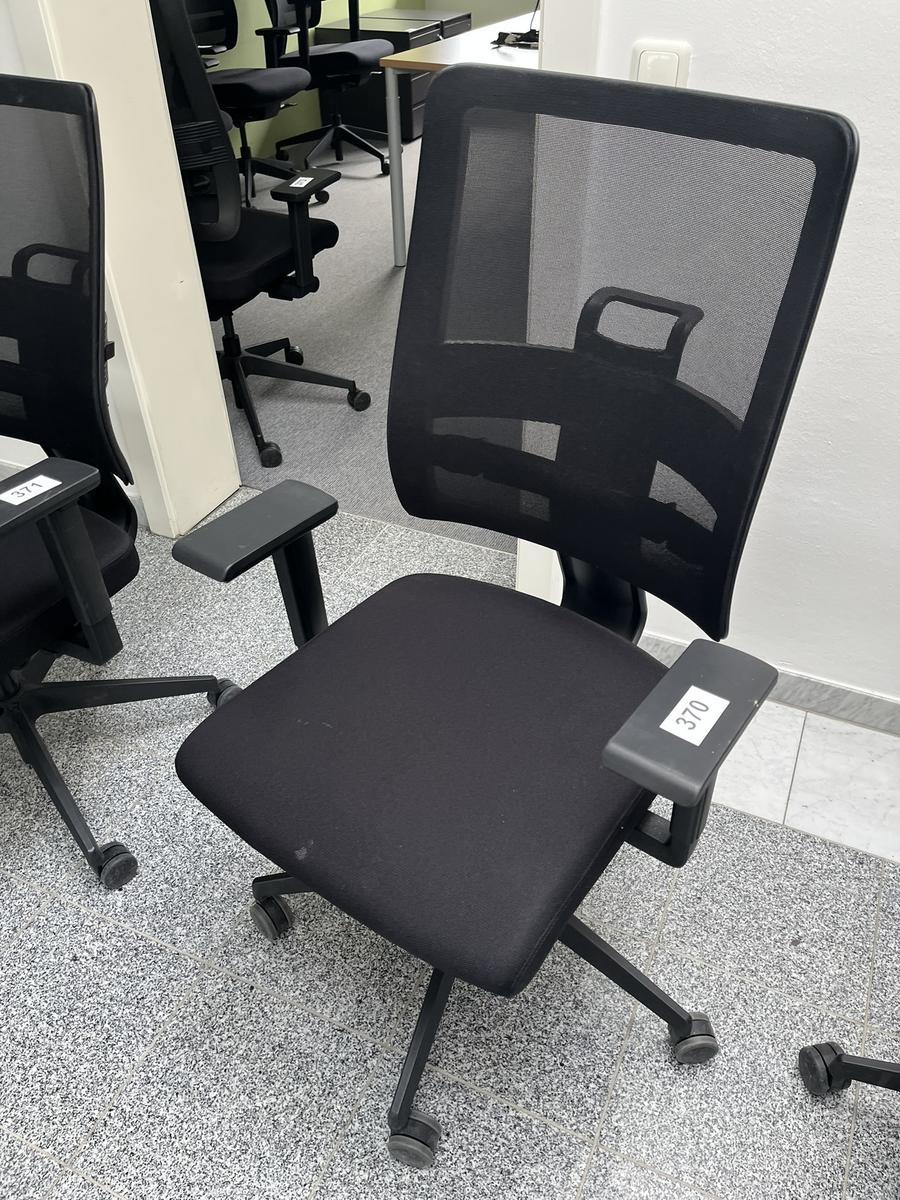 NEUD&Ouml;RFLER-Viasit Drehstuhl schwarz mit Armlehne