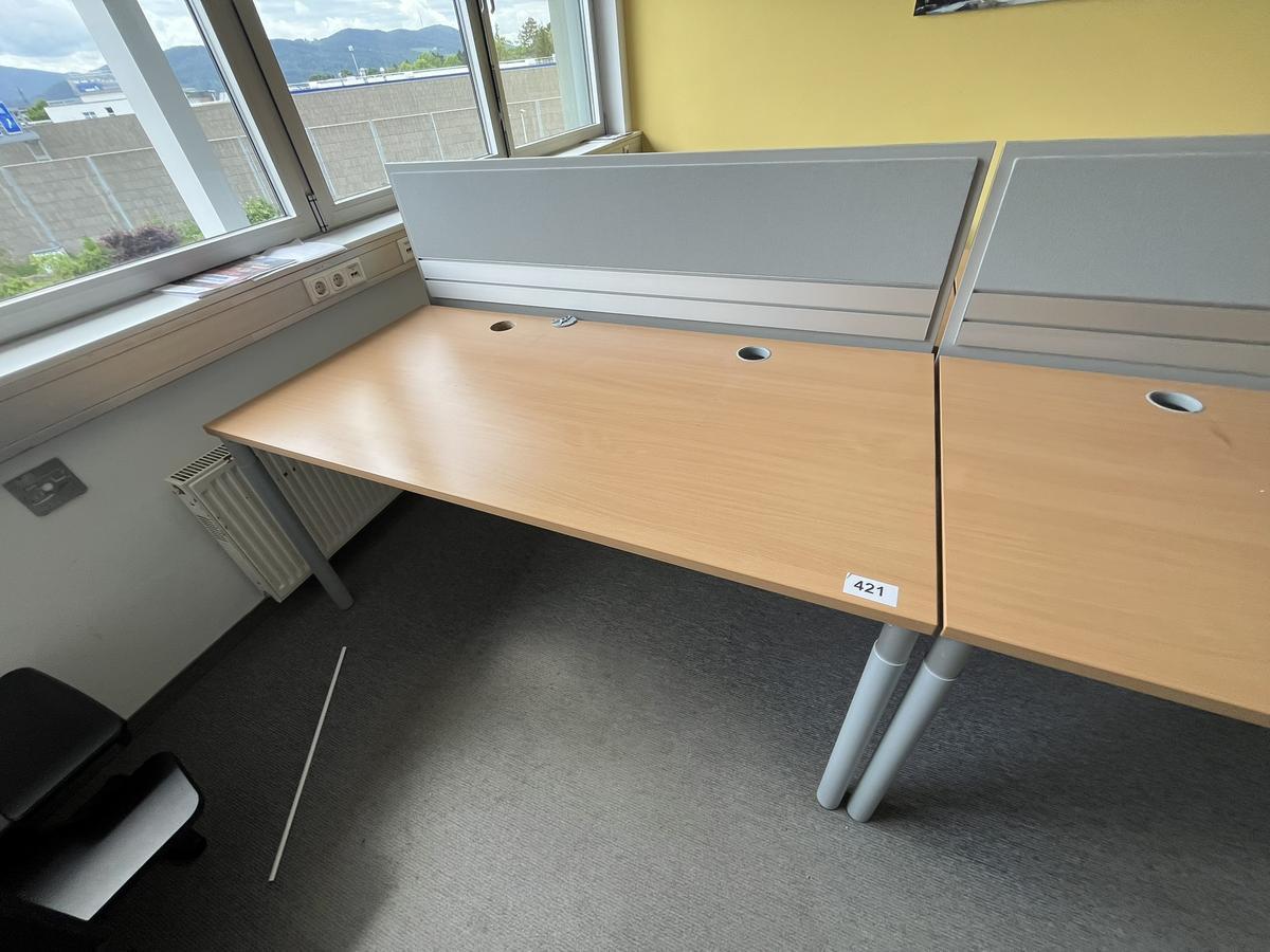 HALI Schreibtisch mit R&uuml;ckwand 160 x 80 cm?d=2026-05-28 13:43:09