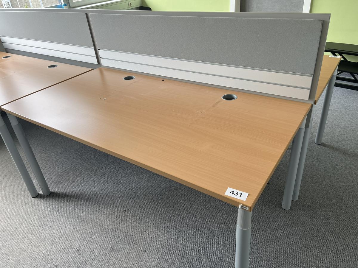 HALI Schreibtisch mit R&uuml;ckwand 160 x 80 cm?d=2026-05-28 13:43:42