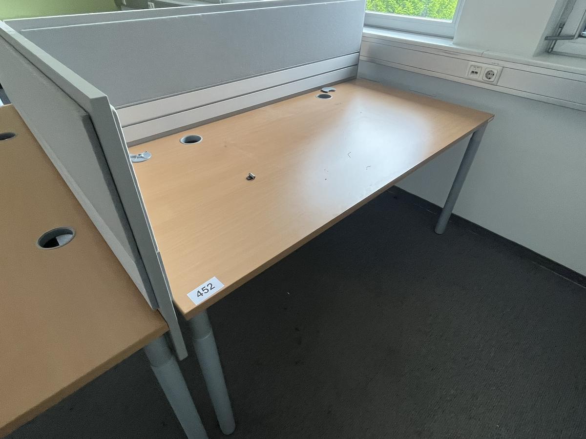 HALI Schreibtisch mit R&uuml;ckwand 160 x 80 cm?d=2026-05-28 13:43:04