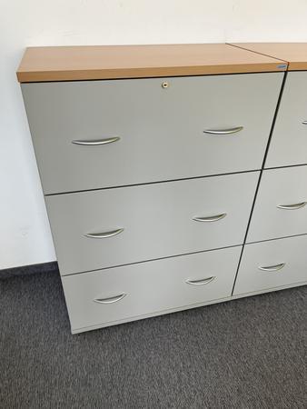 HALI Auszugsladenschrank für Register ca. 80 x 110 cm HALI Auszugsladenschrank für Register ca. 80 x 110 cm