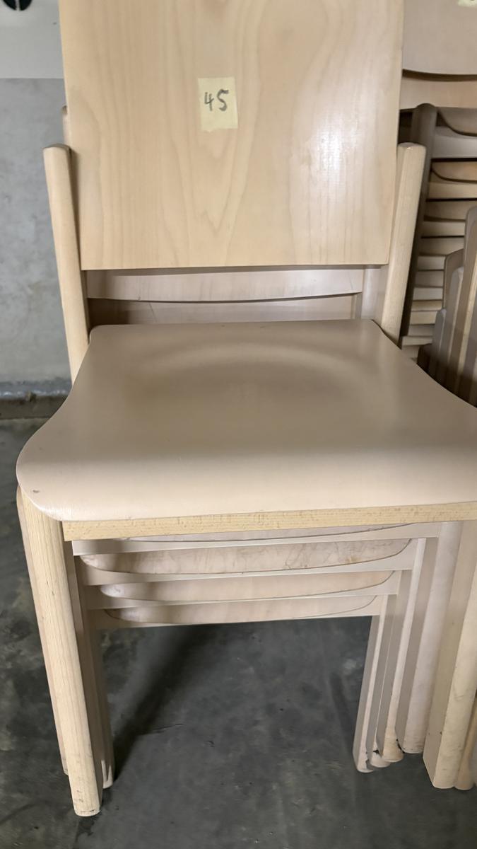Sessel ca. 46Lx50Bx85Hcm, Holz?d=2026-05-28 21:39:53