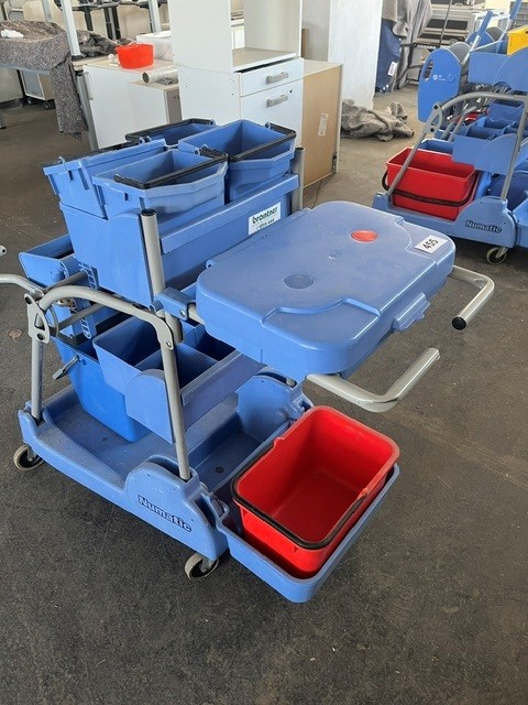 Numatic Reinigungswagen mit Abfallbeh&auml;lter?d=2026-06-03 15:02:27