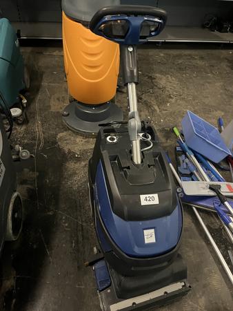 Bodenreinigungsautomat  HEFTER-Tornado 35