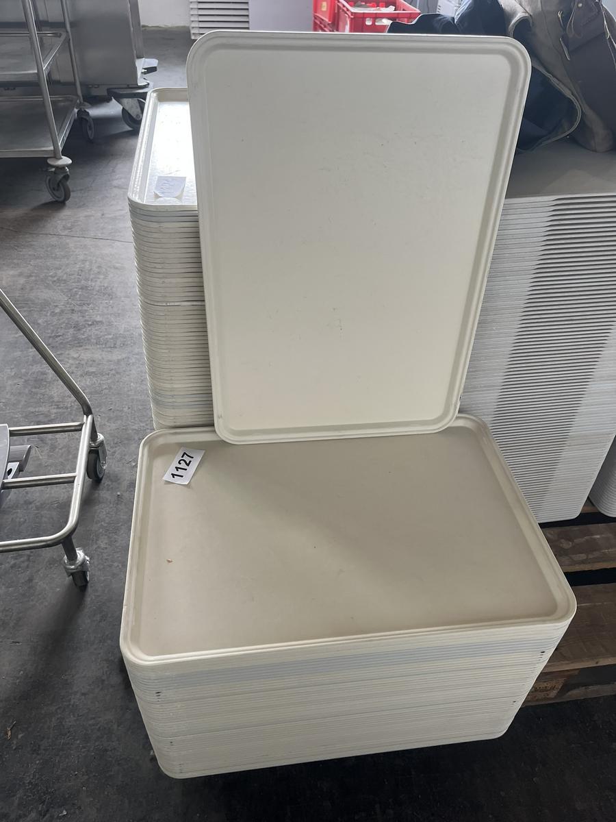 ca. 50 Stk Tabletts 53 x 37 cm
