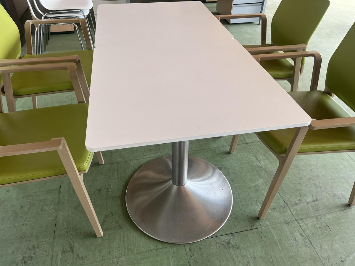 4 St&uuml;ck Gastrotische mit ca. 70x70 cm
