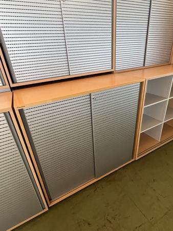 NEUD�RFLER Aktenschrank mit Schiebet�re ca.120/110 cm 3 Ordnerh�hen