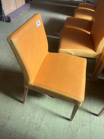 26 St�ck Objektst�hle ohne Armlehne