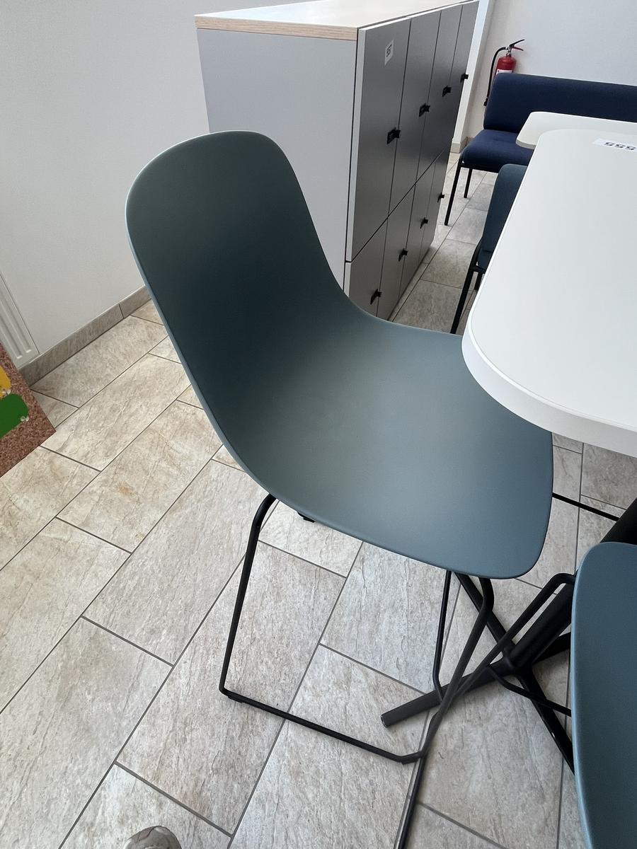 Stehtisch 130x70 cm mit 5 St&uuml;ck Hochst&uuml;hlen?d=2026-06-16 21:21:41