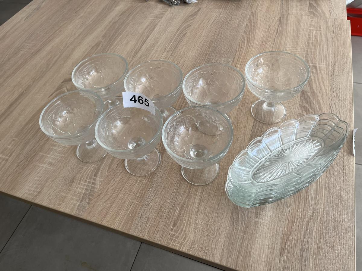 ca. 12 Stk. Eisbecher + Bananensplitschalen?d=2026-06-16 21:21:36