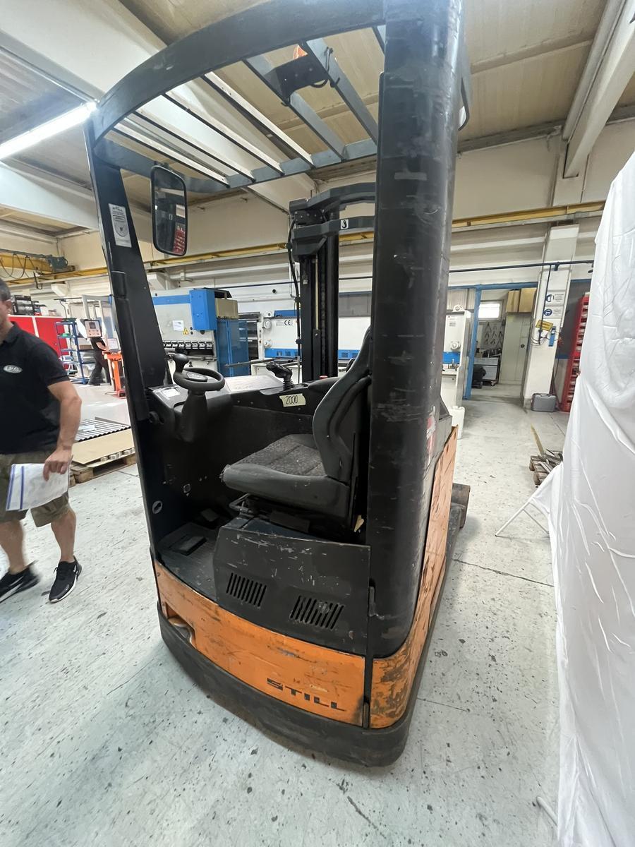 Still Elektroschubmaststapler mit Triplexmast FM 25 I?d=2026-06-30 16:48:06