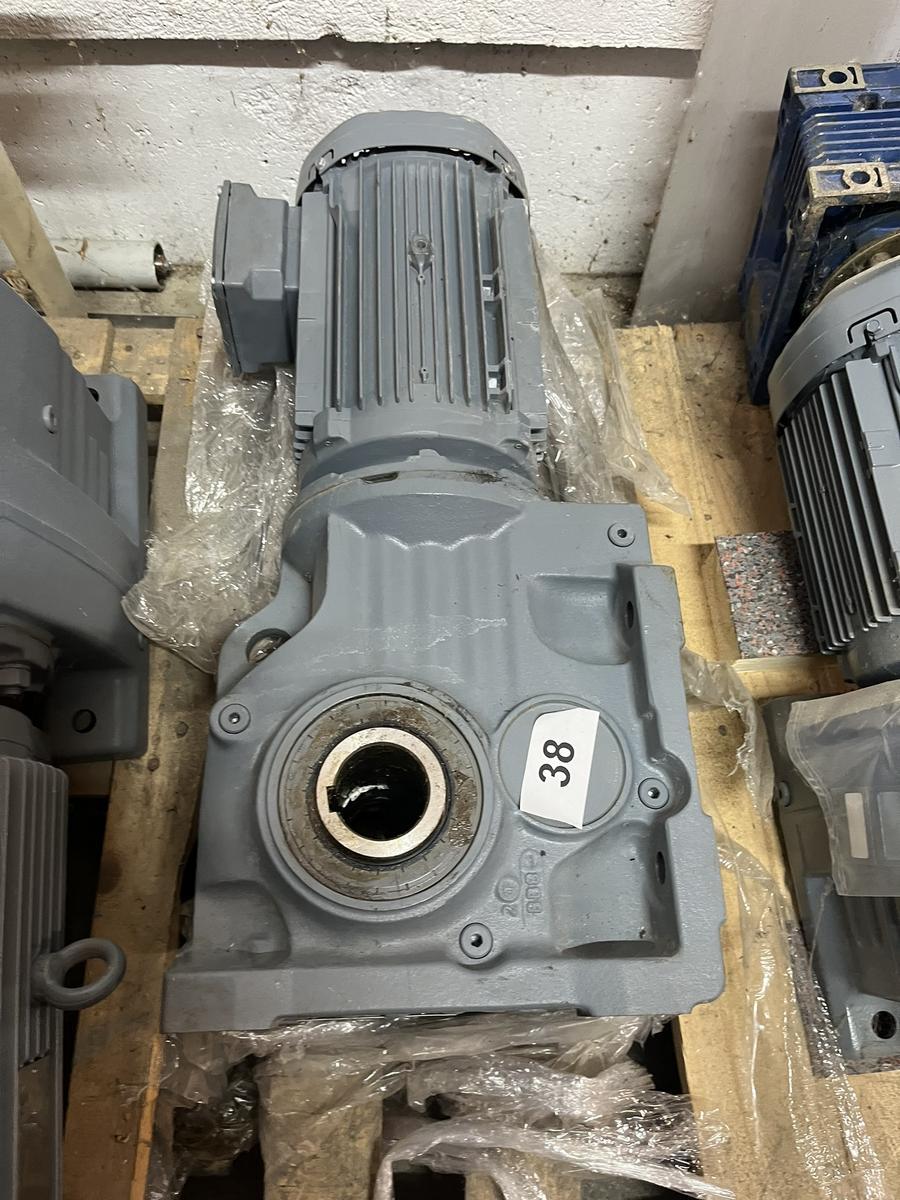 Elektromotor Fab. SEW?d=2026-06-30 16:47:54