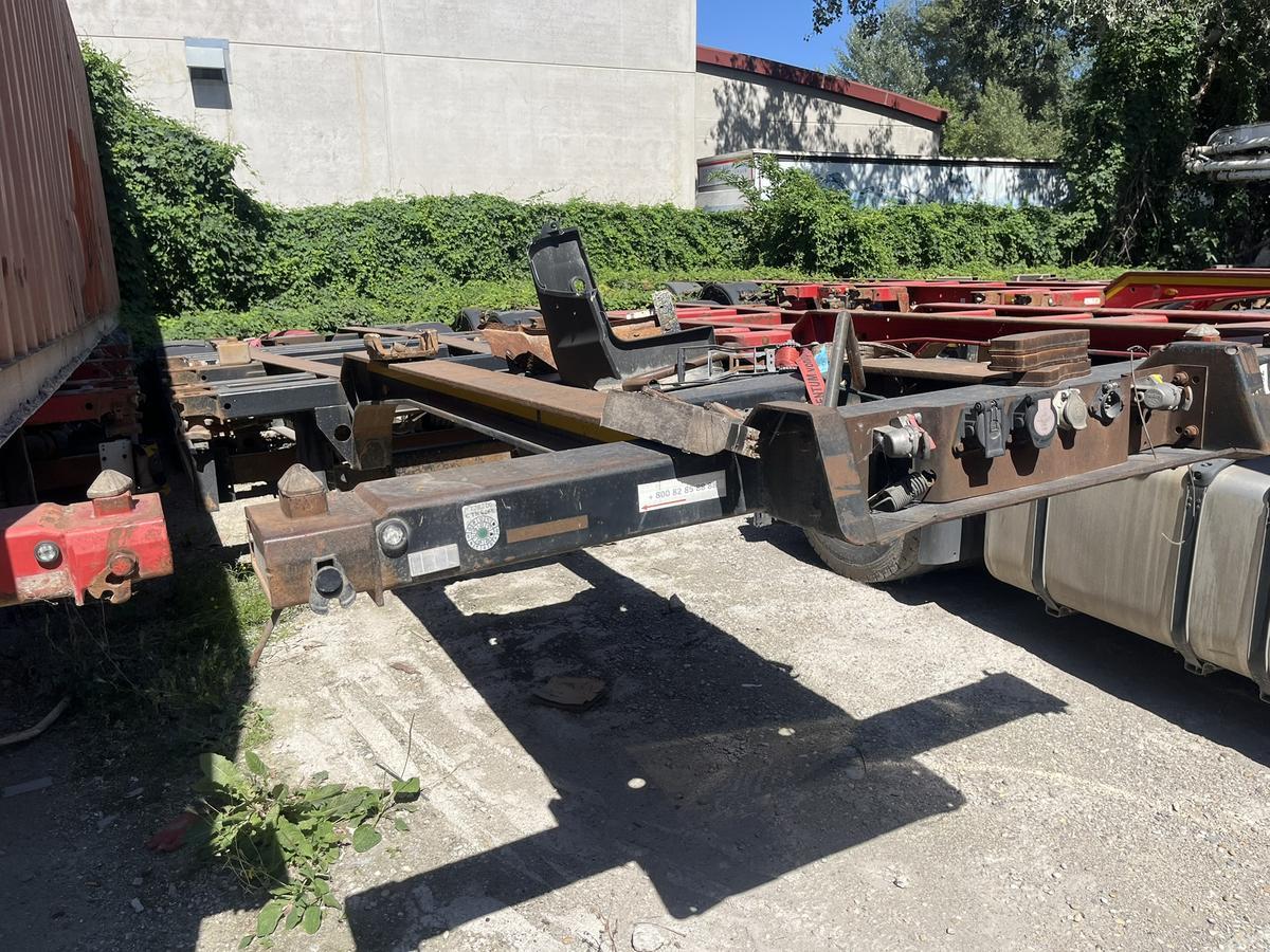 3-Achs-Containerauflieger K&Ouml;GEL SWCT 24 20-40