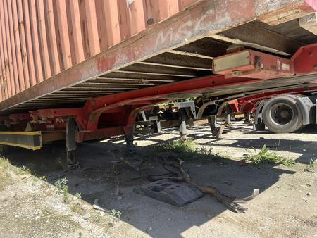 3-Achs-Containerauflieger K�GEL SWCT 24 20-40