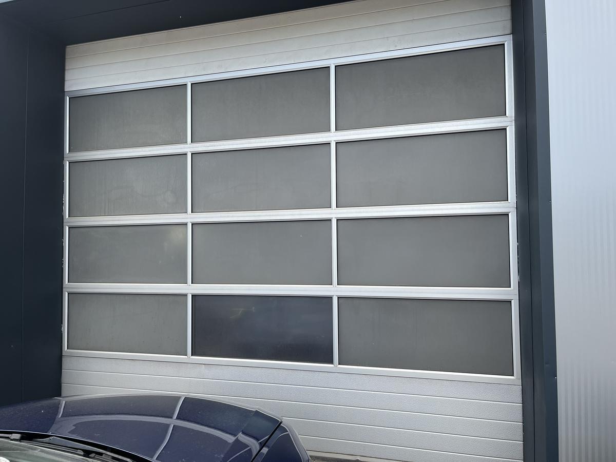 HILD Sektionaltor Typ SE 9-24-25