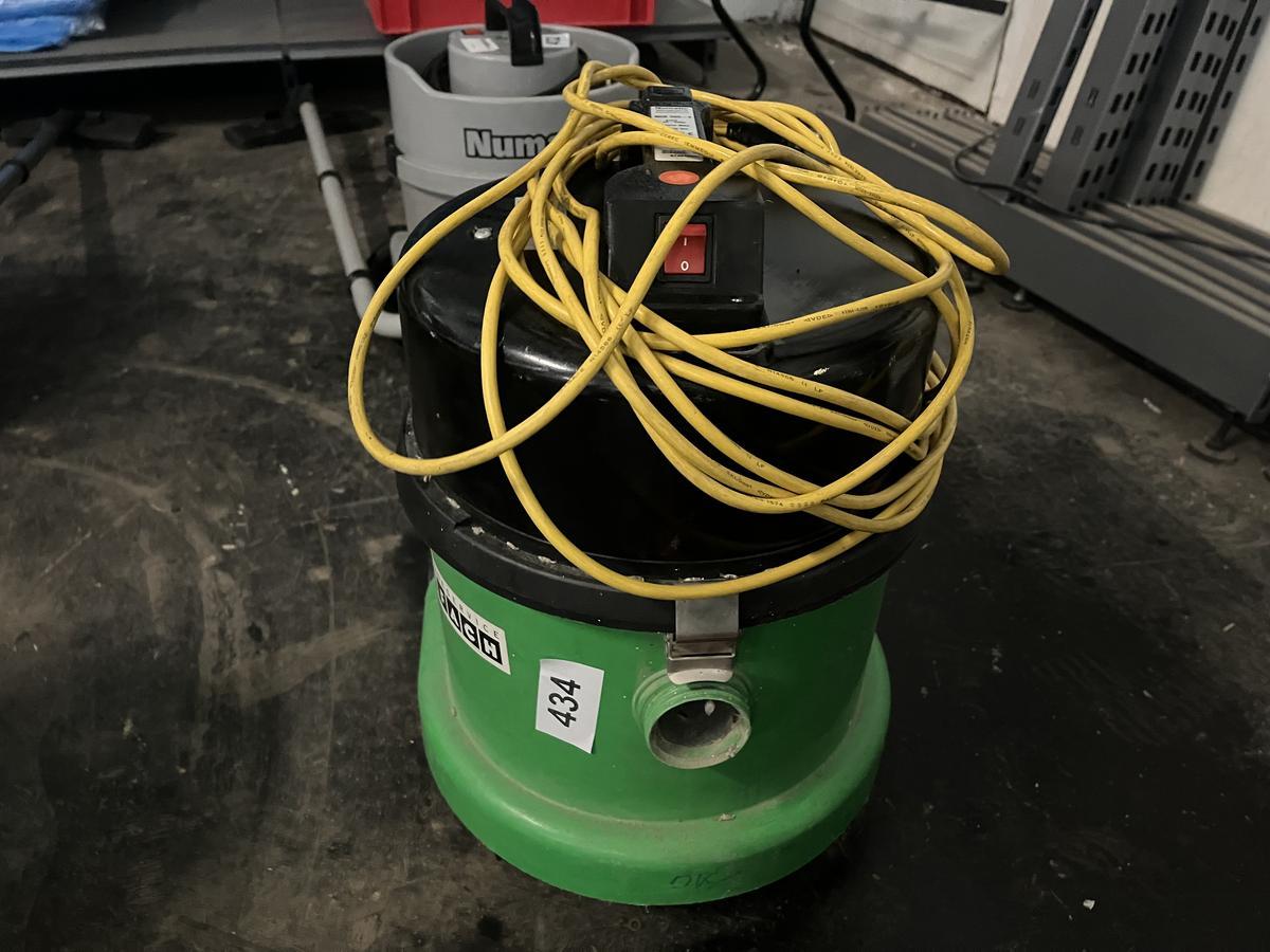 Gewerbestaubsauger Fab. Numatic NQS 360?d=2026-06-30 16:47:56