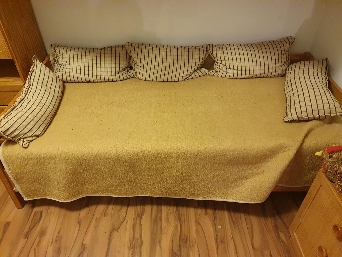 Bett mit Zubeh&ouml;r ca. 197 x 96 x 55 cm