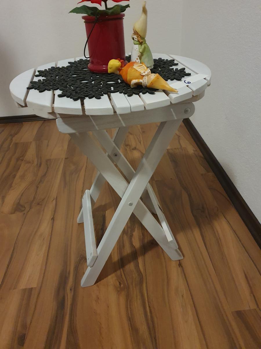 Klapptischchen ca. 51cm hoch