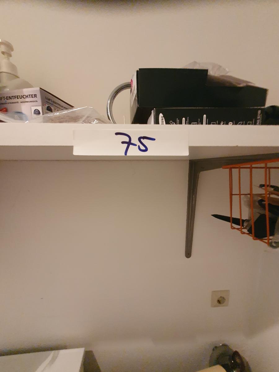 Regalinhalt