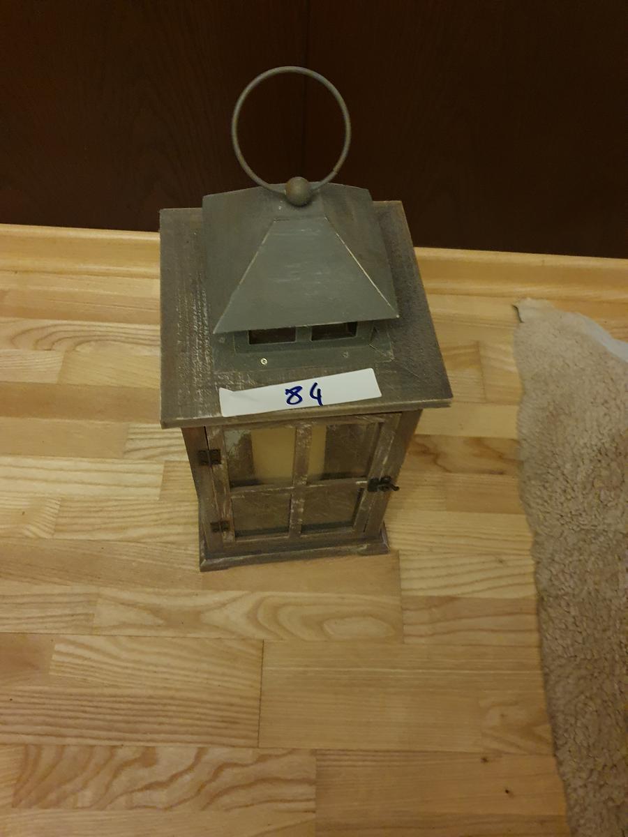 Laterne ca. 40 cm hoch?d=2026-07-03 15:05:57