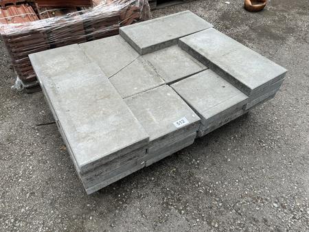 ca. 25 St�ck Betonplatten 60/30/ 5 cm