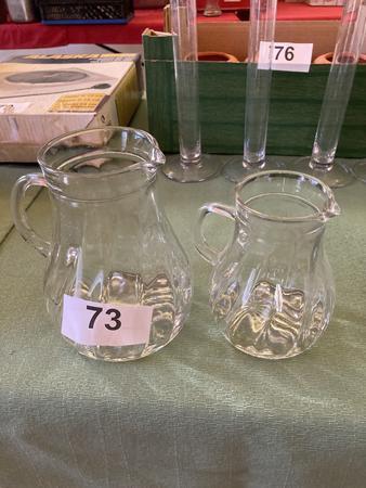 ca. 20 Stk. Wasserkrüge 0,5 und 1 l ca. 20 Stk. Wasserkrüge 0,5 und 1 l