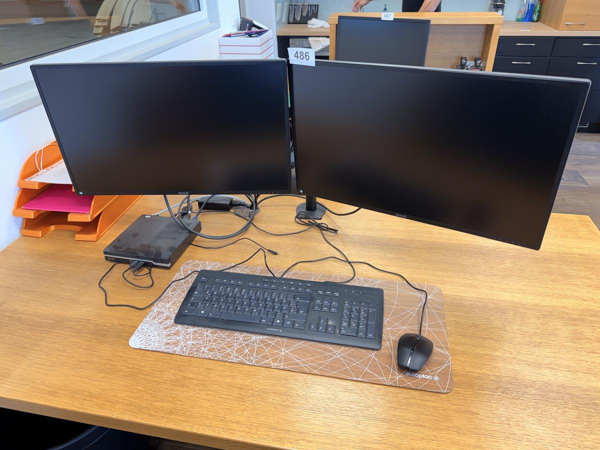 PC Anlage  inkl. 2 Monitore