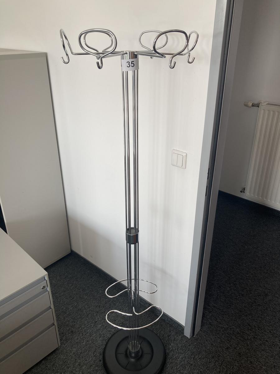 Kleiderst&auml;nder