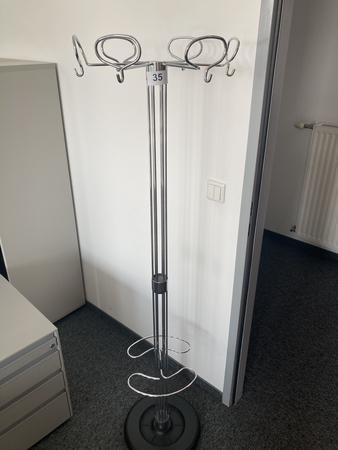 Kleiderst�nder