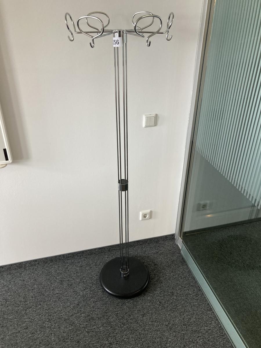 Kleiderst&auml;nder