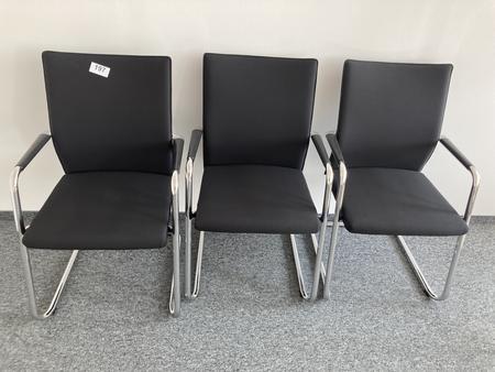 3 Freischwinger-St�hle Fabrikat Girsberger