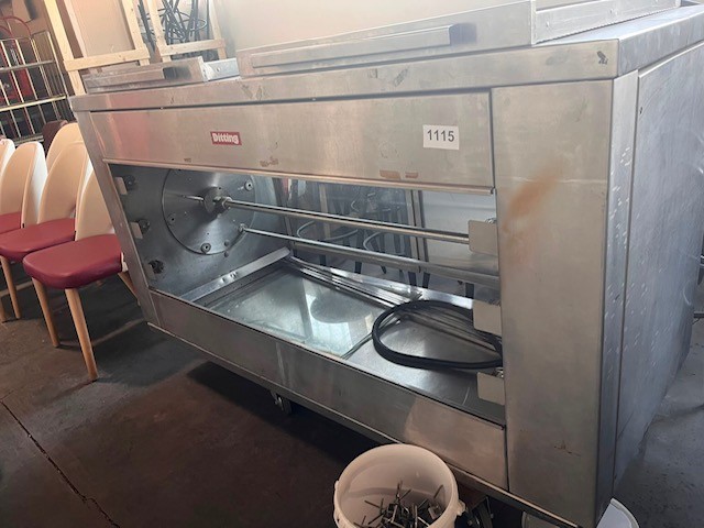 Spanferkelgriller Ditting in Edelstahl?d=2026-07-23 15:49:17