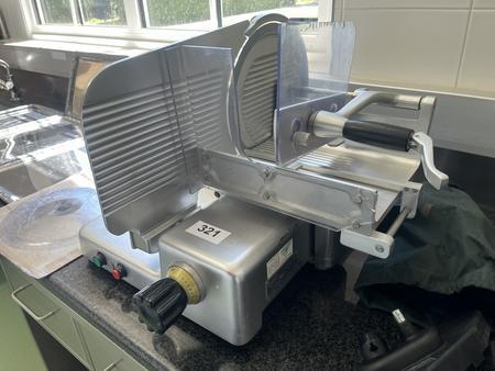 Monconi Aufschnittmaschine verstellbar mit Schärfgerät 300 er Schneidblatt , Monconi Aufschnittmaschine verstellbar mit Schärfgerät 300 er Schneidblatt ,