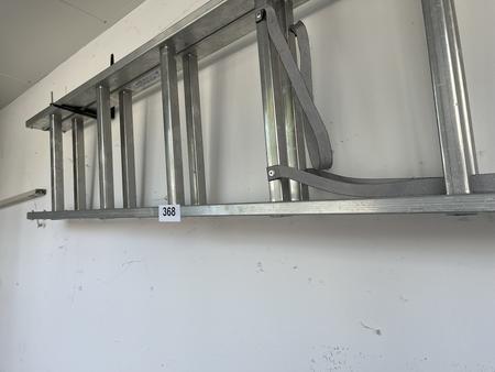 Alustehleiter Hymer 7 stufig kaum gebraucht Alustehleiter Hymer 7 stufig kaum gebraucht