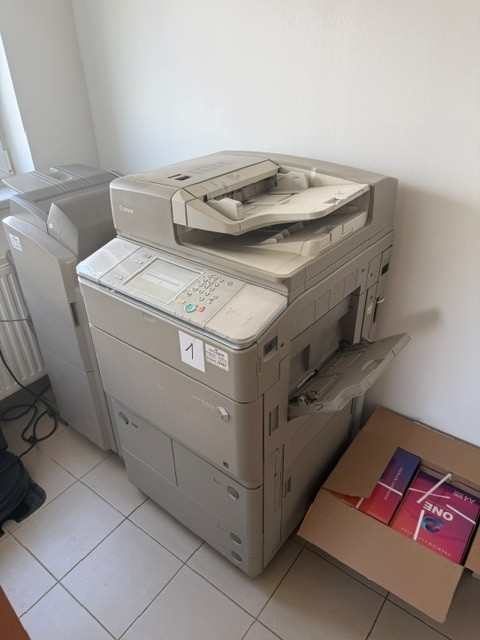 Canon Multifunktionsger&auml;t 6255i, neuwertig gebrauchter Zustand, Schwarz-Wei&szlig;-Laser, bis zu 55 Seiten/Min., Aufl&ouml;sung bis 1200 x 1200 dpi, Scanaufl&ouml;sung 600 x 600 dpi, Arbeitsspeicher 1,5 GB RAM, Festplatte 160 GB