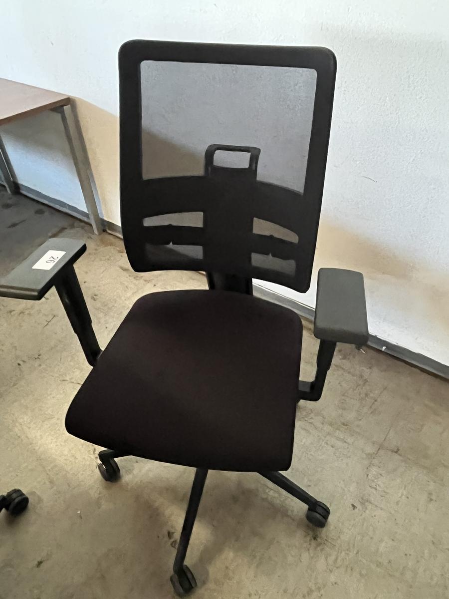 B&uuml;rodrehstuhl Viasit Toleo NPR - Ergonmischer B&uuml;rodrehstuhl schwarz