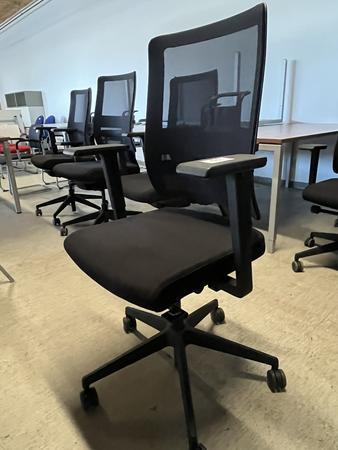 Bürodrehstuhl Viasit Toleo NPR - Ergonmischer Bürodrehstuhl schwarz Bürodrehstuhl Viasit Toleo NPR - Ergonmischer Bürodrehstuhl schwarz
