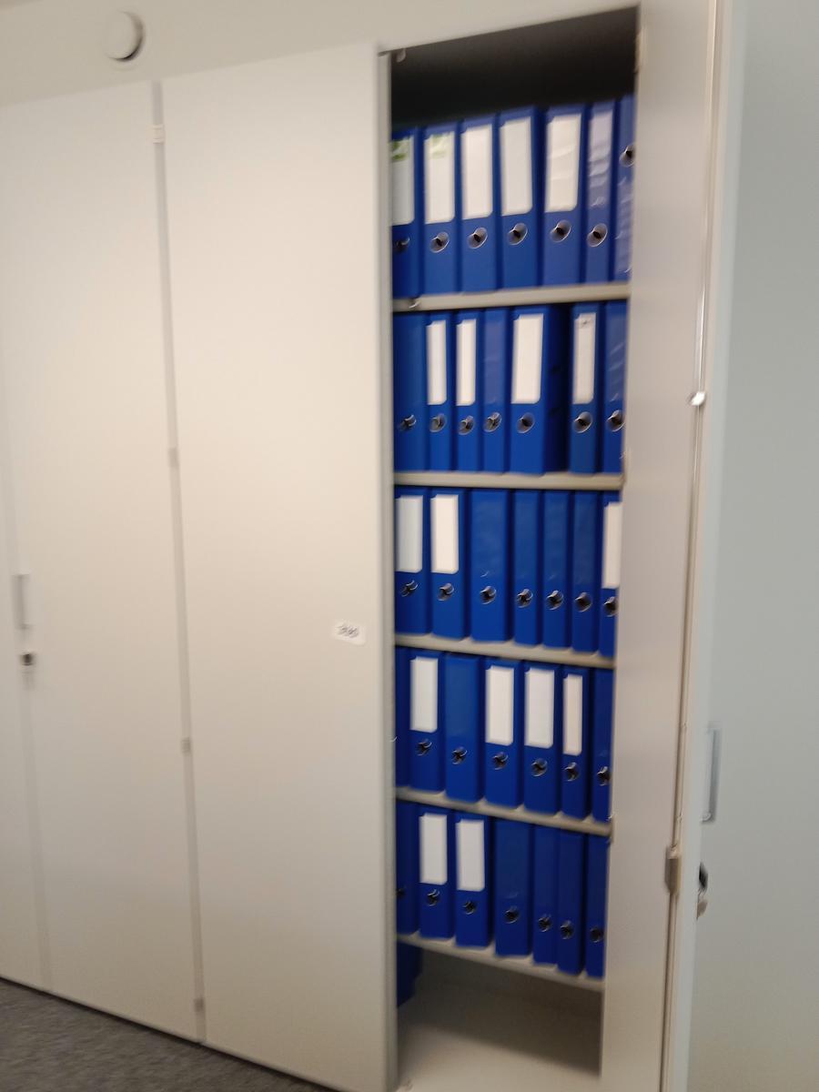 Aktenschrank 6 Ordnerh&ouml;hen, ca. 100 x 47 x 226 cm