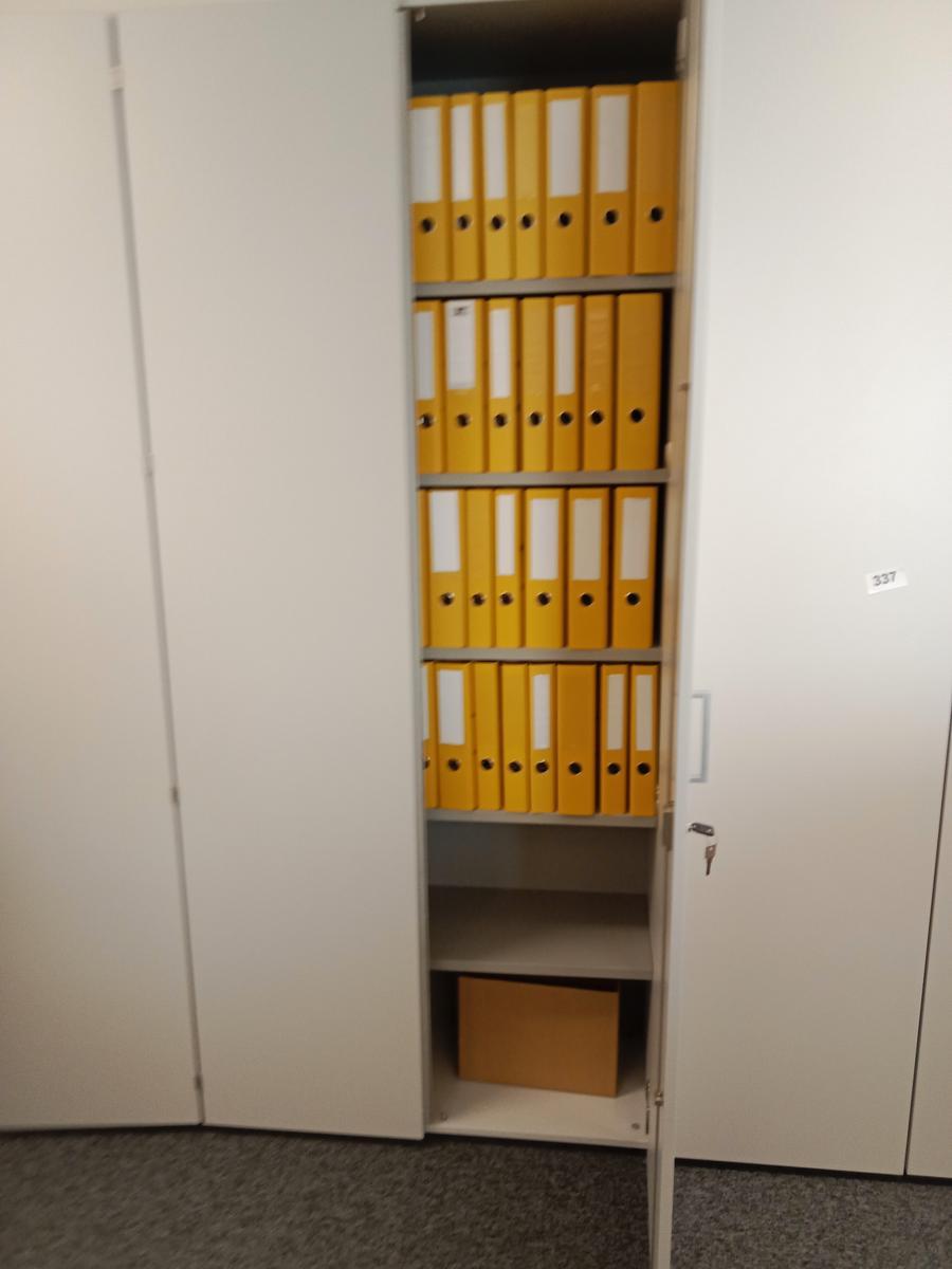 Aktenschrank 6 Ordnerh&ouml;hen, ca. 100 x 47 x 226 cm