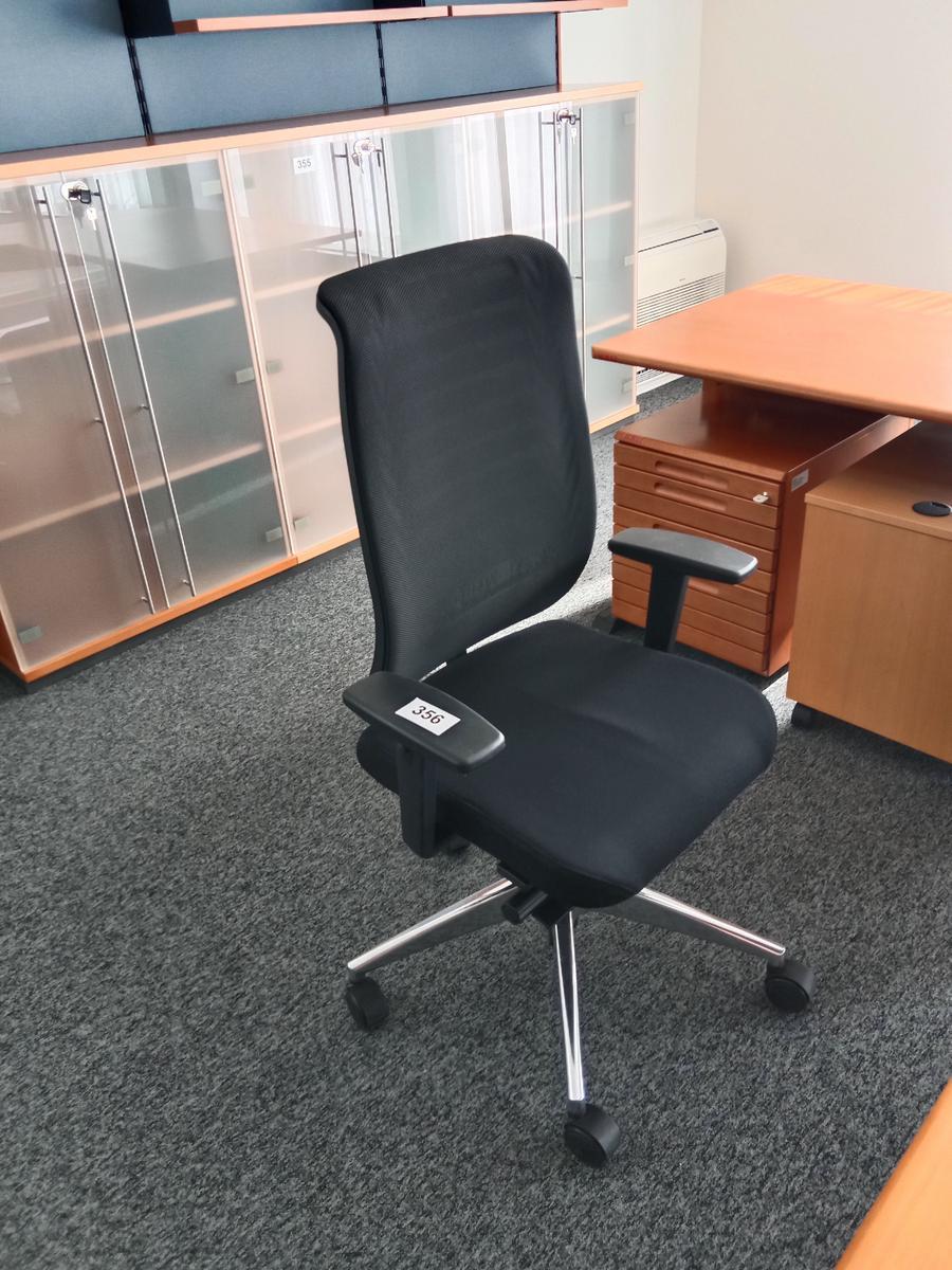 B&uuml;rodrehstuhl