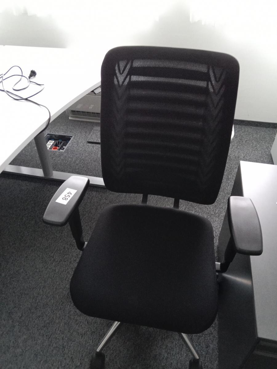 B&uuml;rodrehstuhl