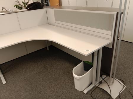 Schreibtisch L-förmig ca. 200 + 160 x 60 cm Schreibtisch L-förmig ca. 200 + 160 x 60 cm