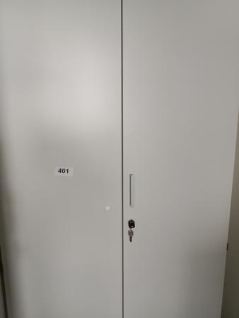 Aktenschrank 6 Ordnerhöhen, ca. 100 x 47 x 226 cm Aktenschrank 6 Ordnerhöhen, ca. 100 x 47 x 226 cm
